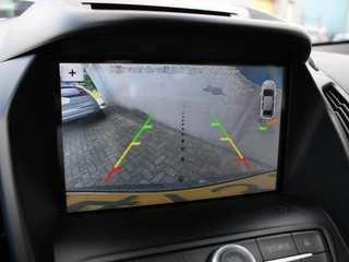 Ford Kuga – thumbnail 18
