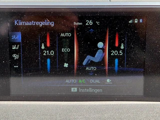 Lexus UX – thumbnail 35