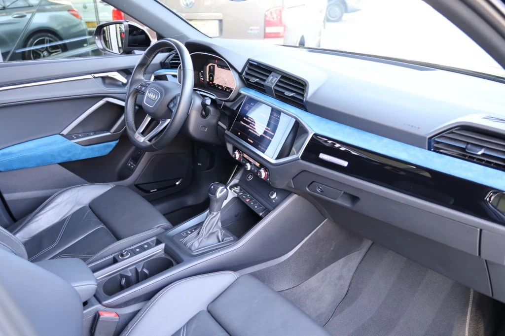 Audi Q3 – foto 12