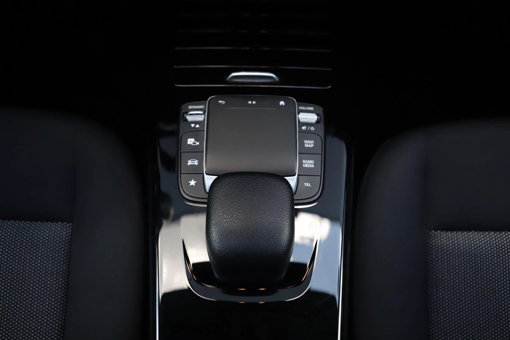 Mercedes-Benz CLA – foto 11