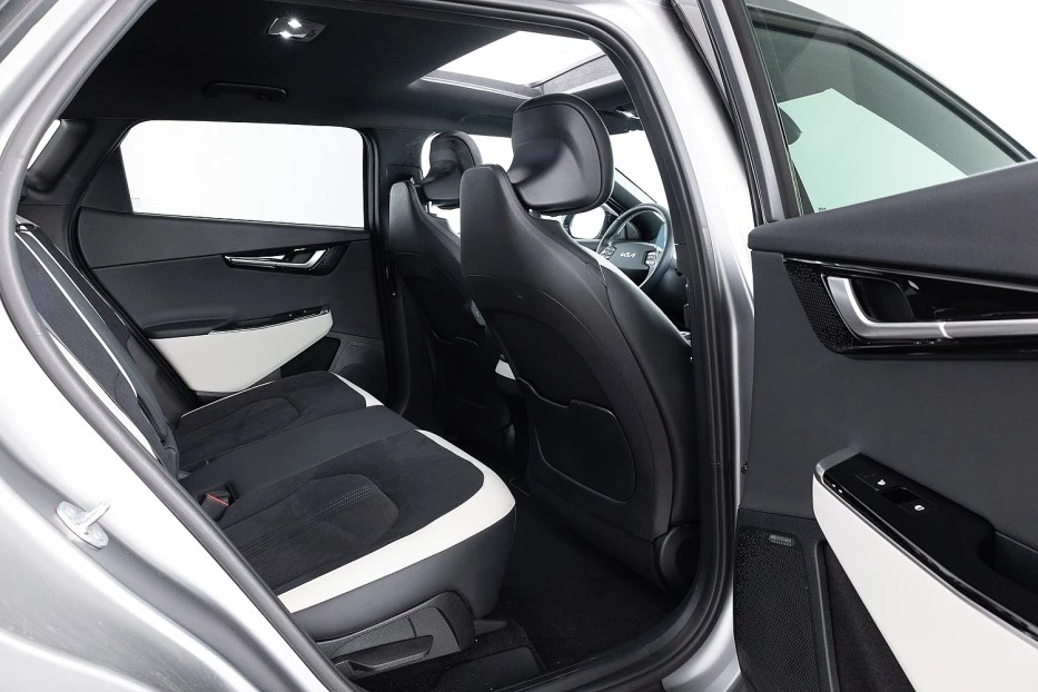 Kia EV6 – foto 16