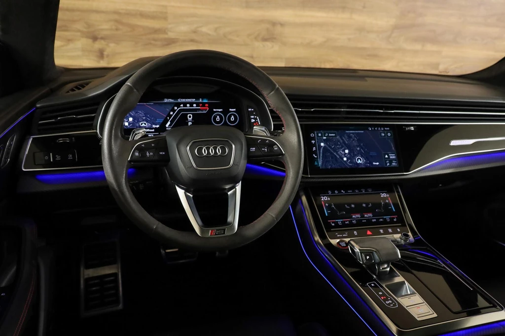 Audi RSQ8 – foto 28
