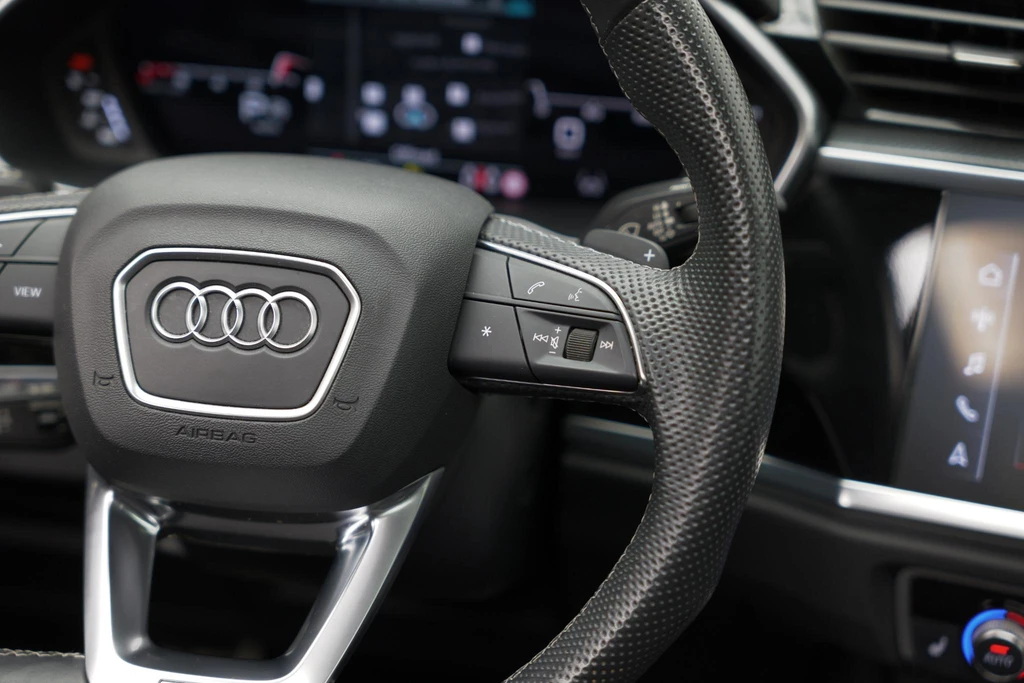 Audi Q3 – foto 21