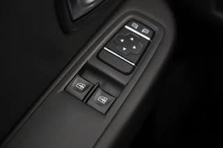 Renault Clio – thumbnail 10
