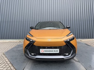 Toyota C-HR – thumbnail 12