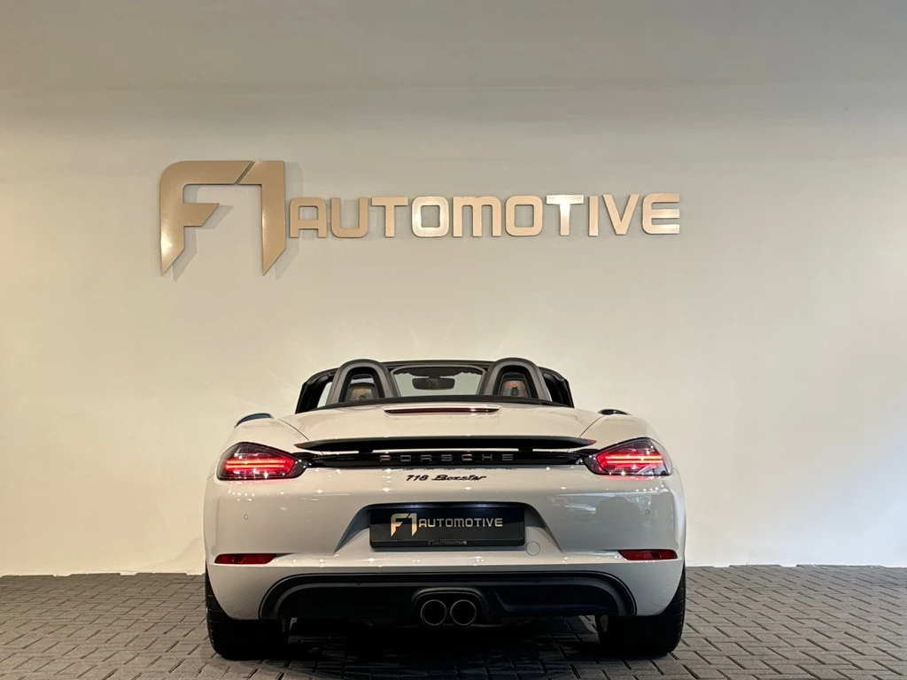 Porsche 718 – foto 4