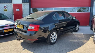 Škoda Octavia – thumbnail 2