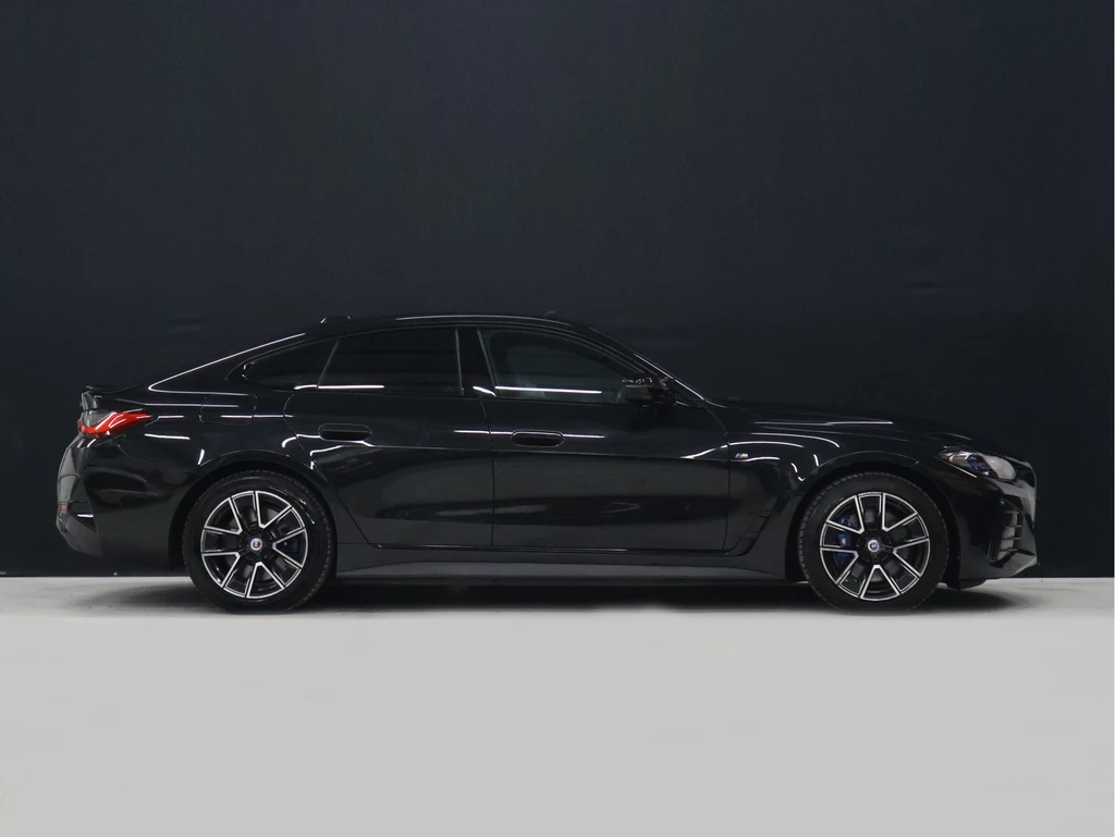BMW i4 – foto 5