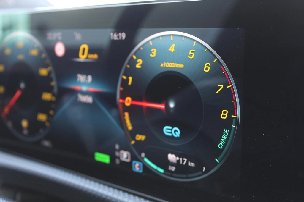 Mercedes-Benz CLA – foto 29