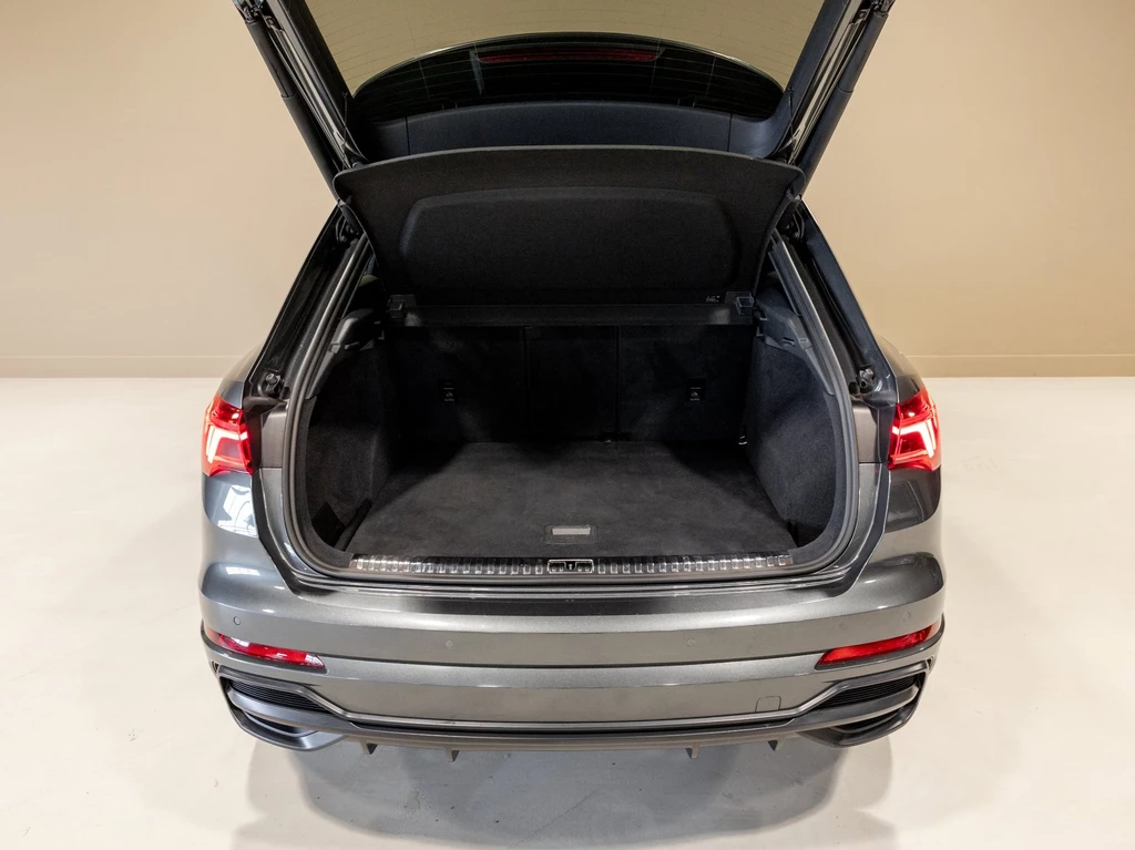 Audi Q3 – foto 17