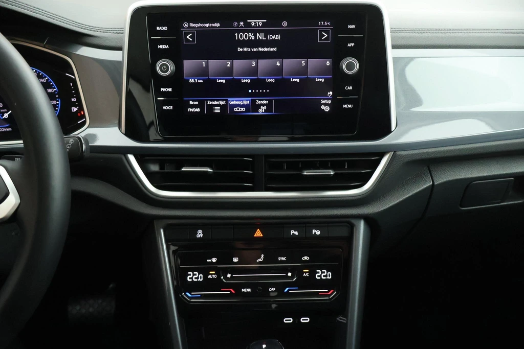 Volkswagen T-Roc – foto 15