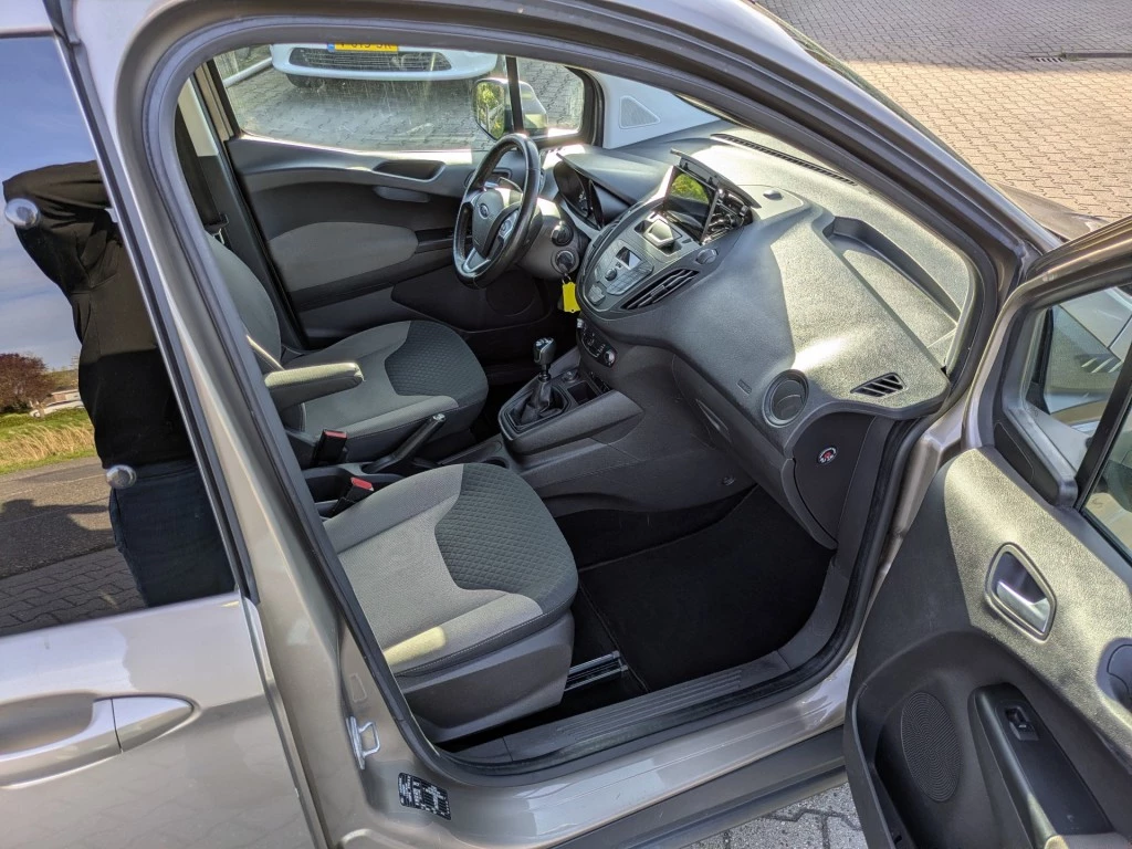 Ford Tourneo Courier – foto 10