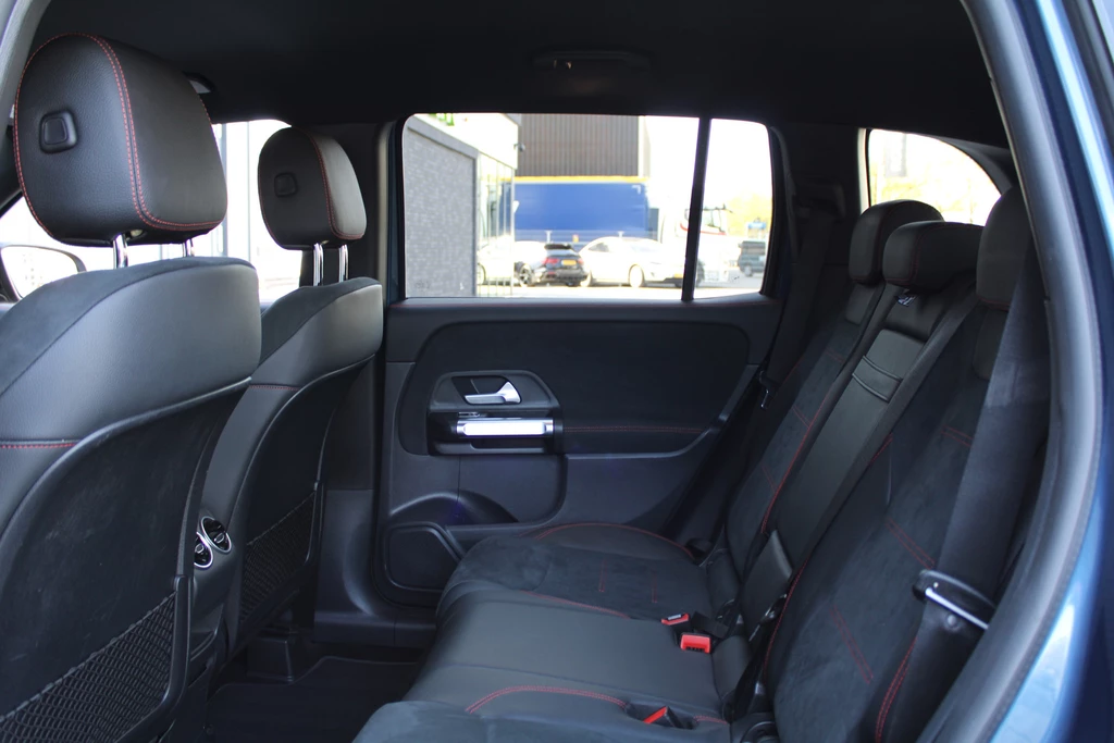 Mercedes-Benz GLB – foto 32