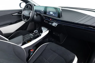 Kia EV6 – thumbnail 10