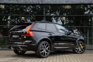 Volvo XC60 – thumbnail 3