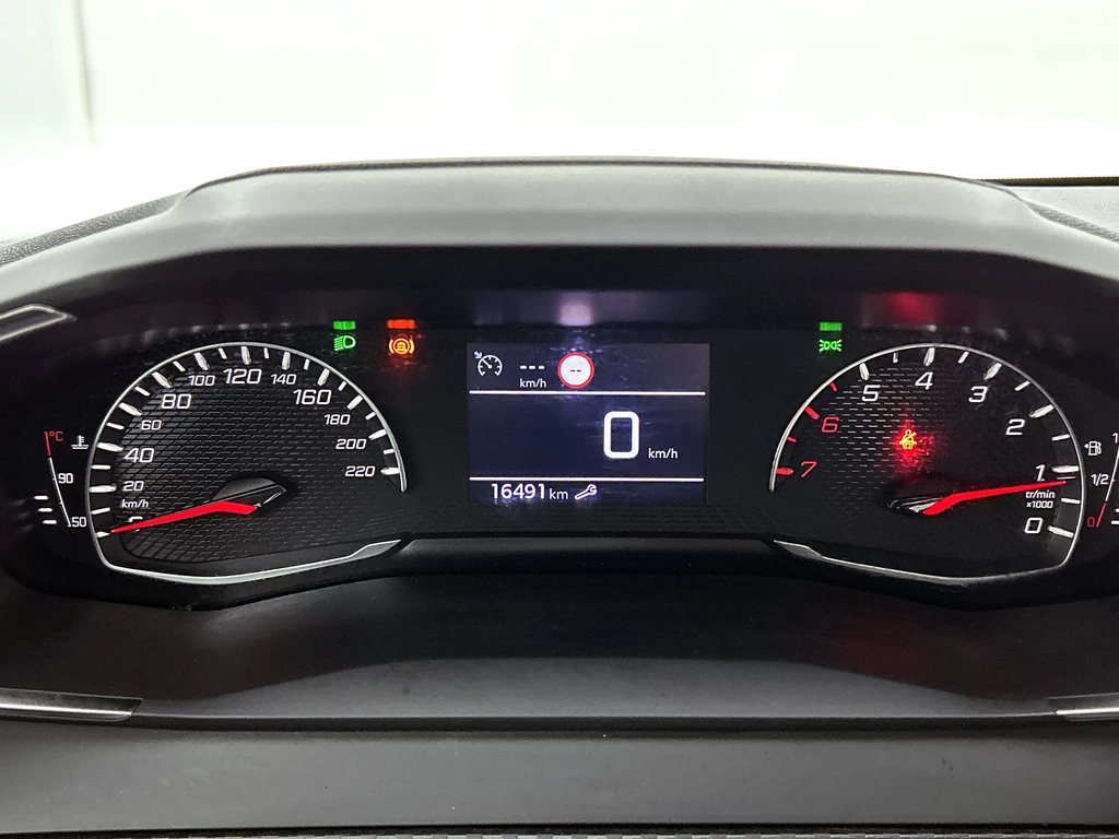Peugeot 208 – foto 8