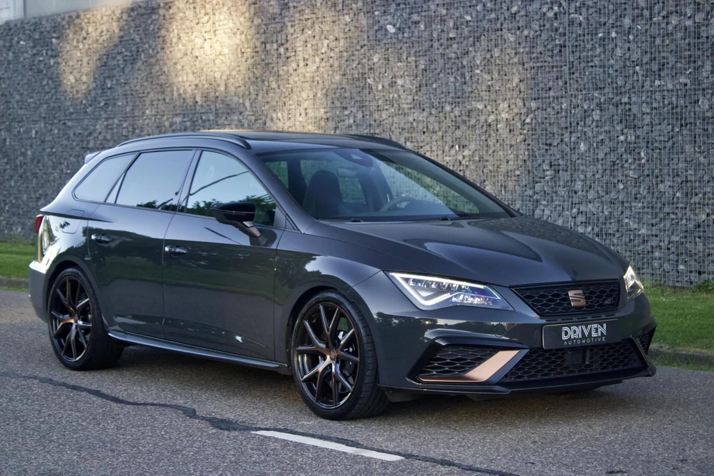 SEAT Leon – foto 8