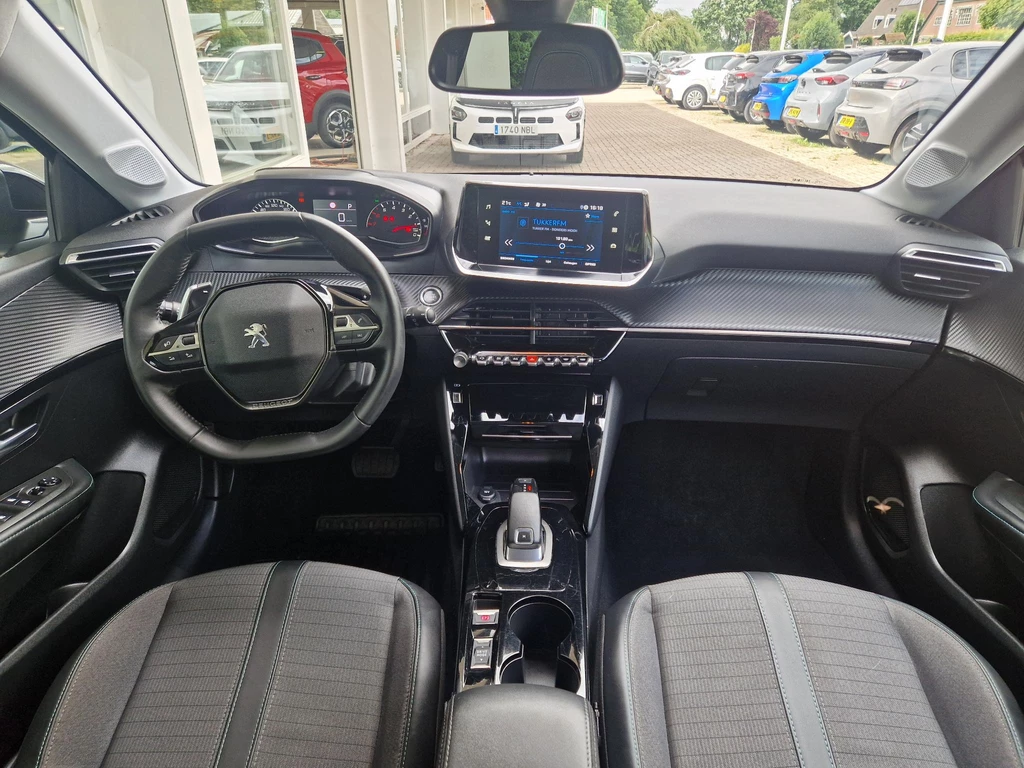 Peugeot 208 – foto 9