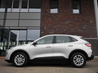 Ford Kuga – thumbnail 1