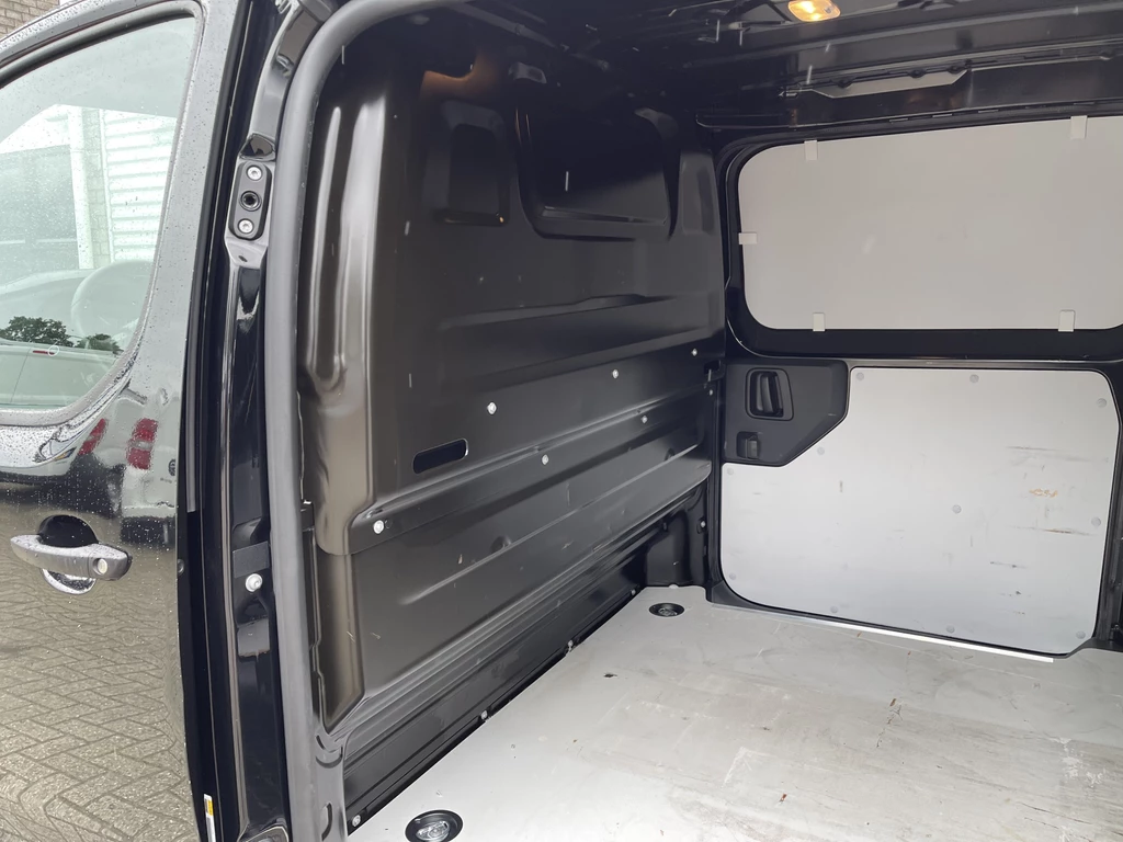 Opel Vivaro – foto 12