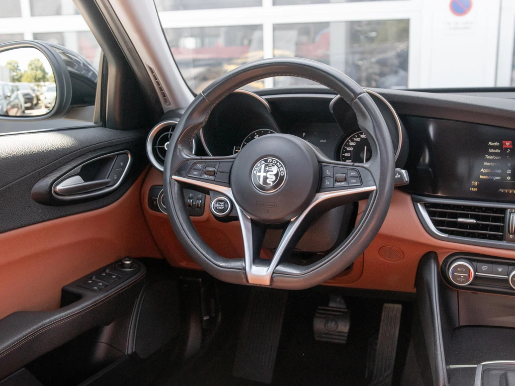 Alfa Romeo Giulia – foto 17