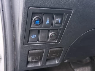 Toyota Hilux – thumbnail 21