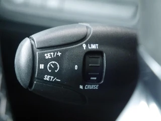 Peugeot 2008 – thumbnail 18