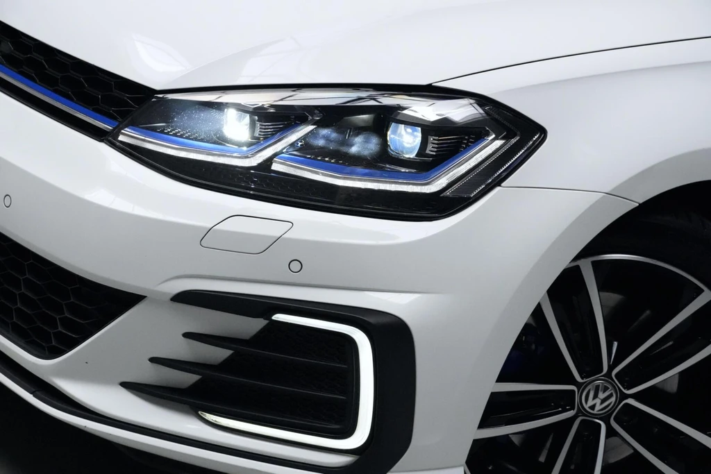 Volkswagen Golf – foto 23