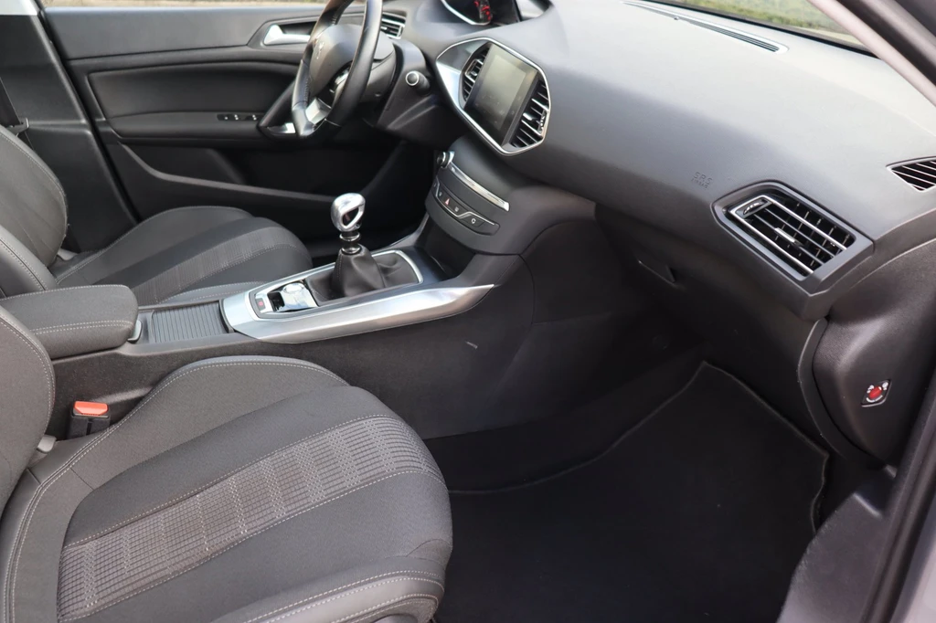 Peugeot 308 – foto 10