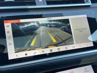 Land Rover Range Rover Velar – thumbnail 16