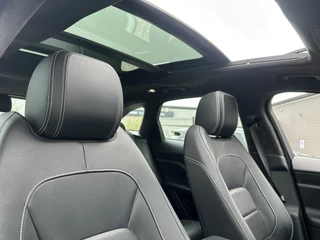 Jaguar F-PACE – thumbnail 13