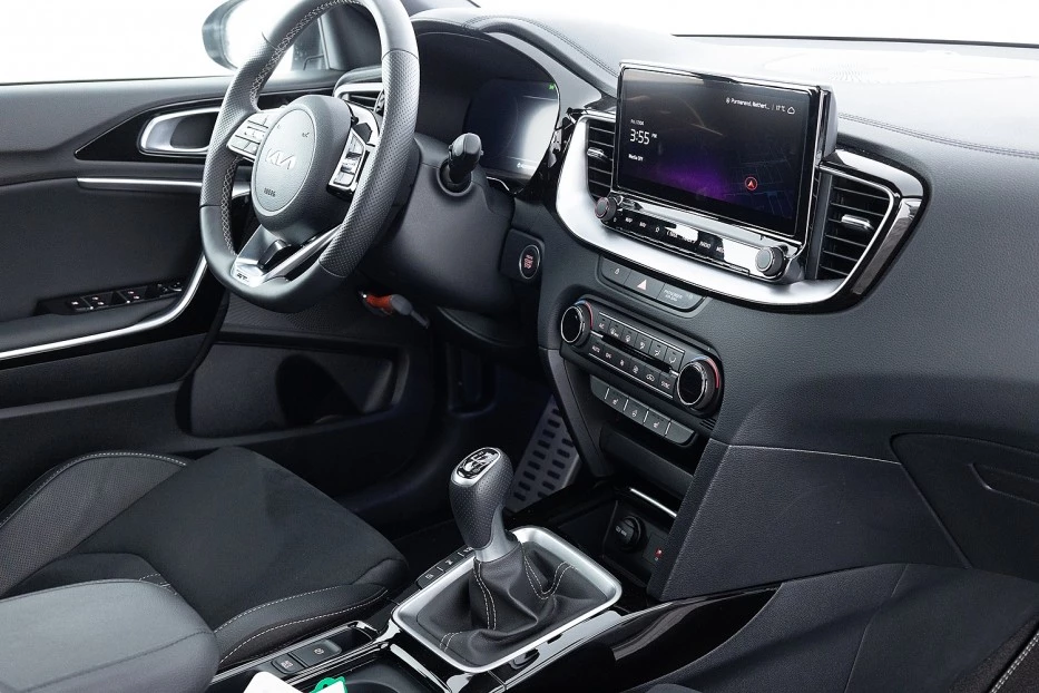 Kia XCeed – foto 11