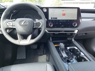 Lexus RX – thumbnail 8