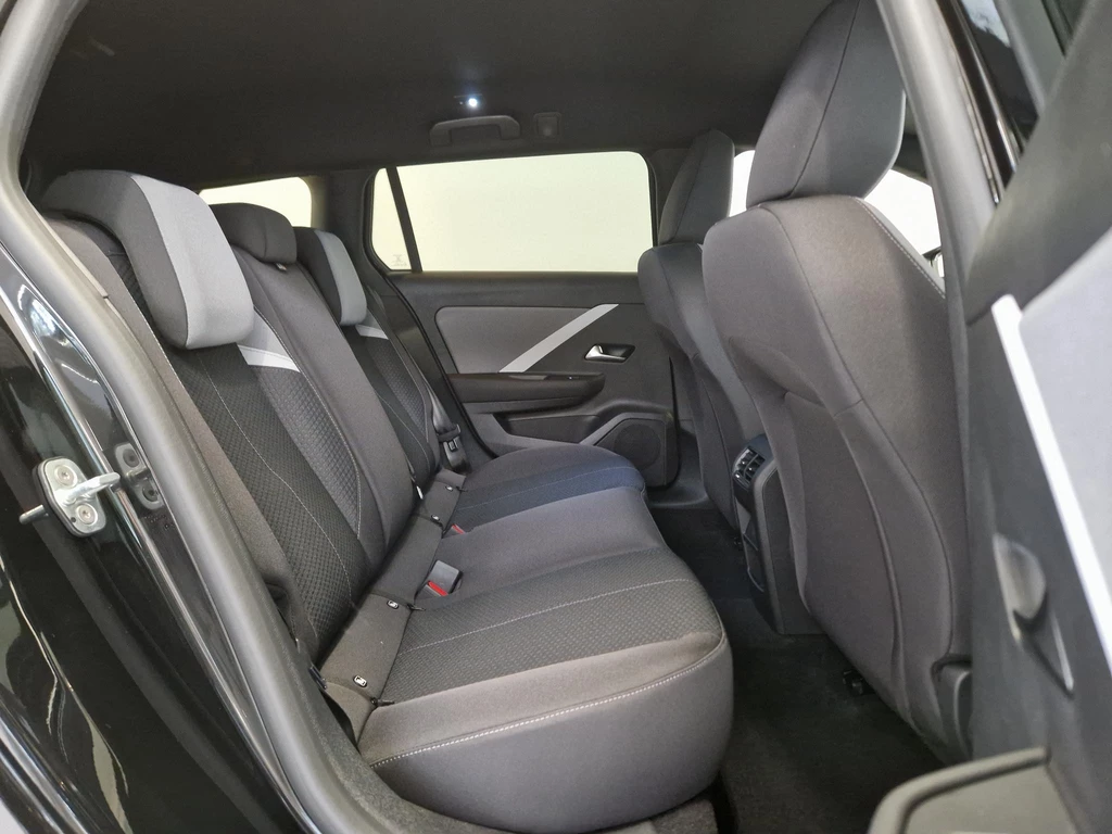 Opel Astra – foto 8