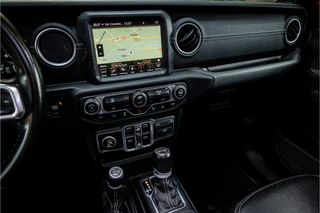 Jeep Wrangler – thumbnail 15