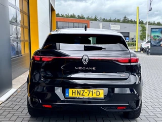 Renault Megane E-Tech – thumbnail 6