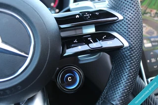 Mercedes-Benz SL – thumbnail 30