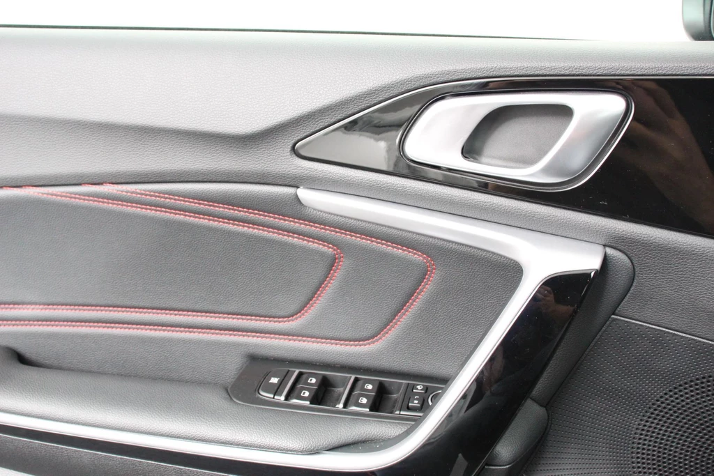 Kia ProCeed – foto 20