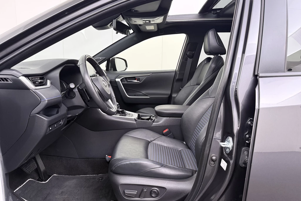 Toyota RAV4 – foto 11