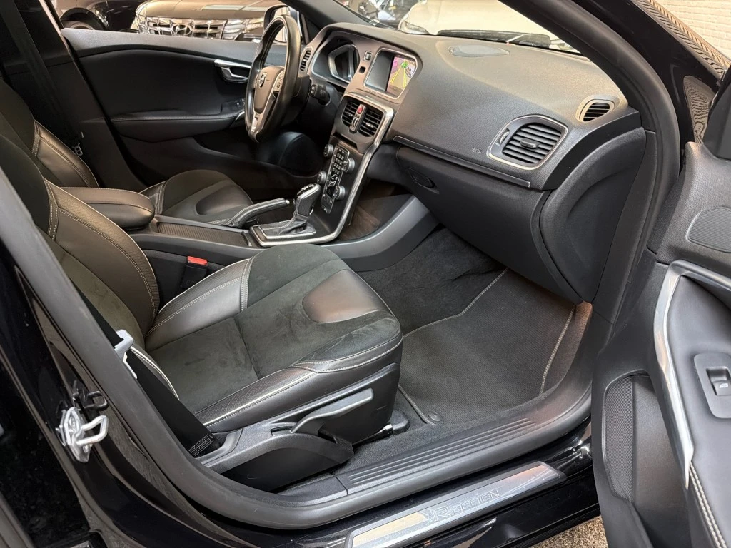 Volvo V40 – foto 16