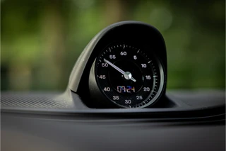 Porsche Taycan – thumbnail 24