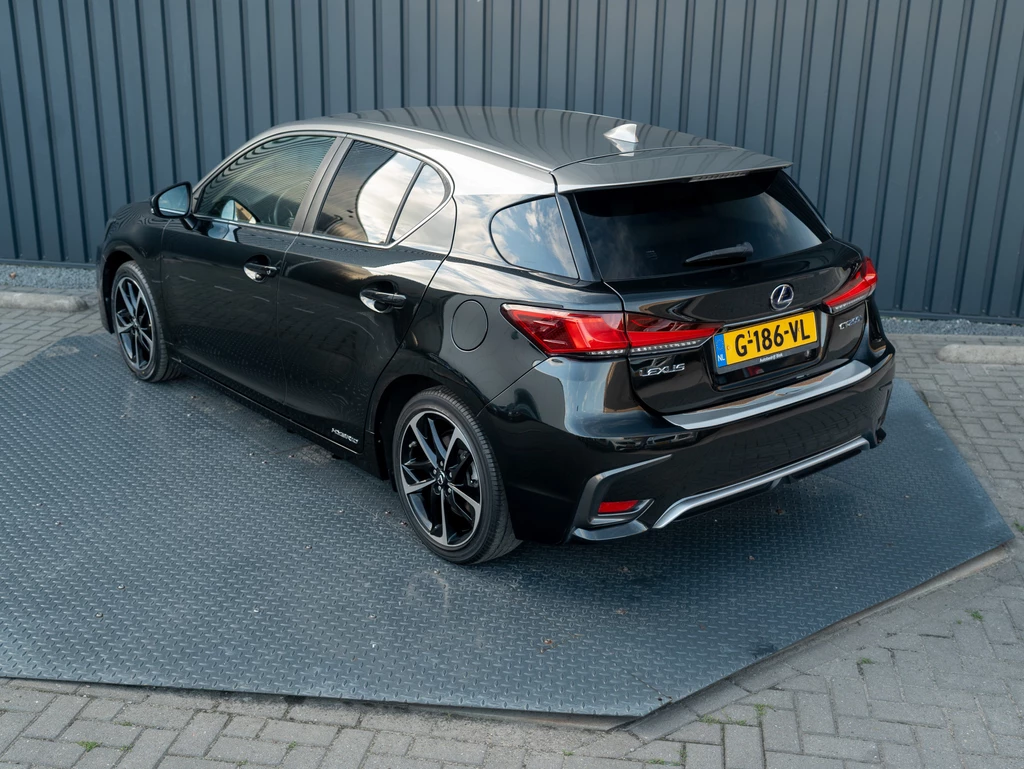 Lexus CT – foto 7