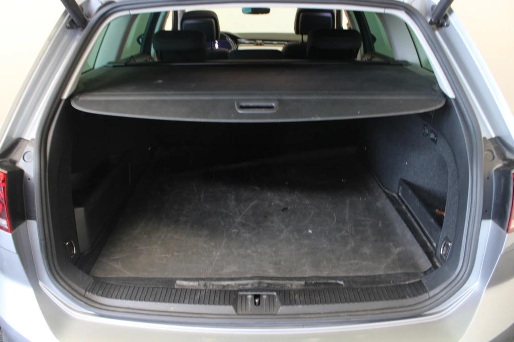 Volkswagen Passat – foto 24
