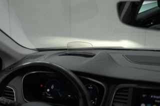 Renault Megane E-Tech – thumbnail 23
