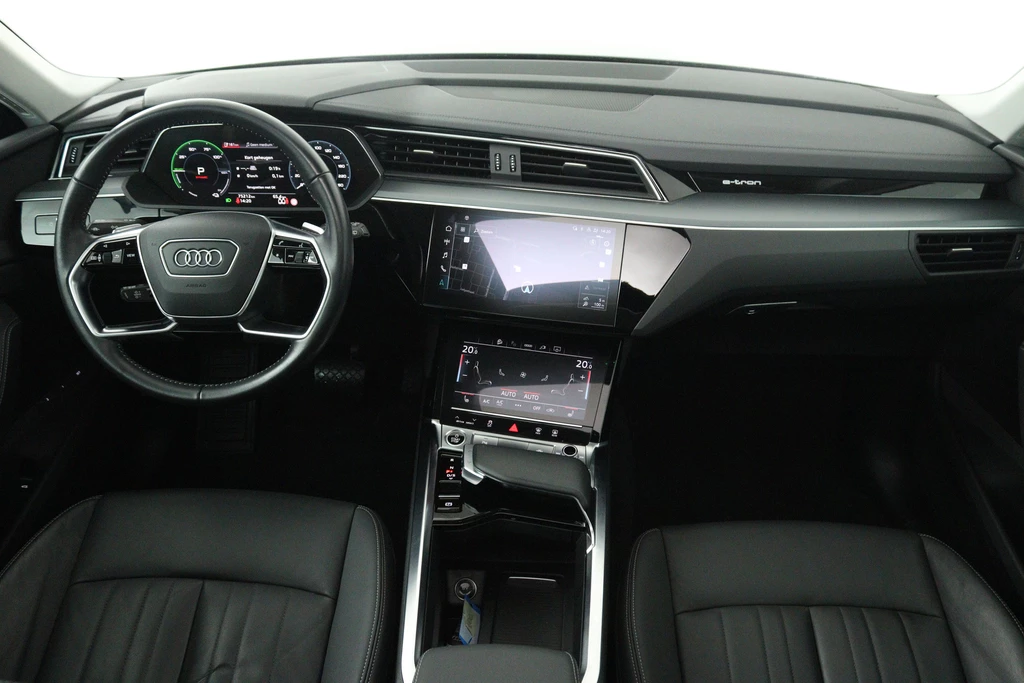 Audi e-tron – foto 10
