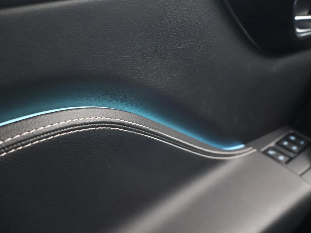 Jaguar F-PACE – foto 22