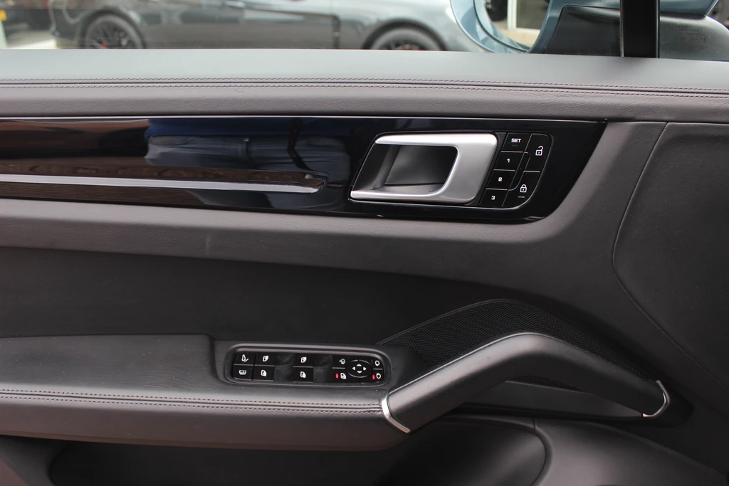 Porsche Cayenne – foto 39