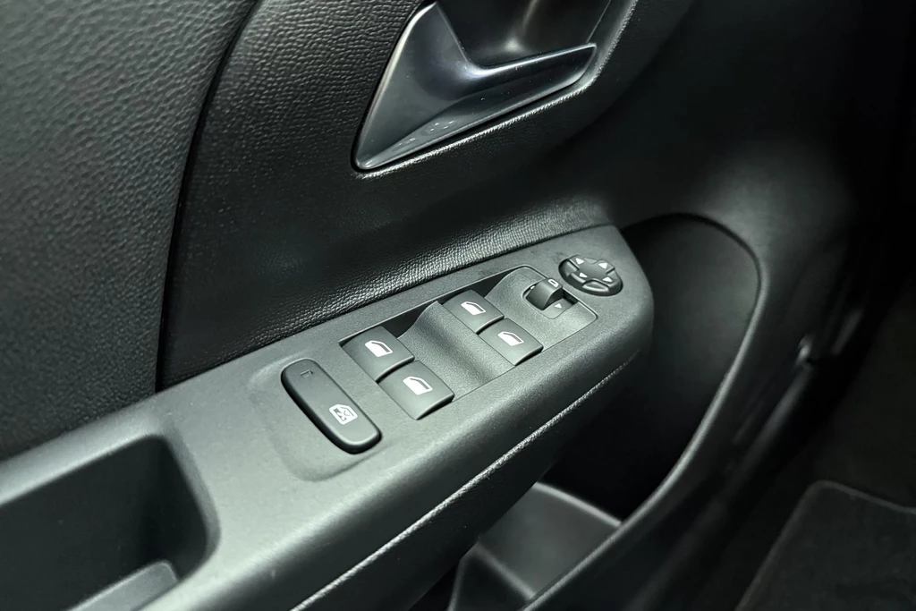 Opel Corsa – foto 17