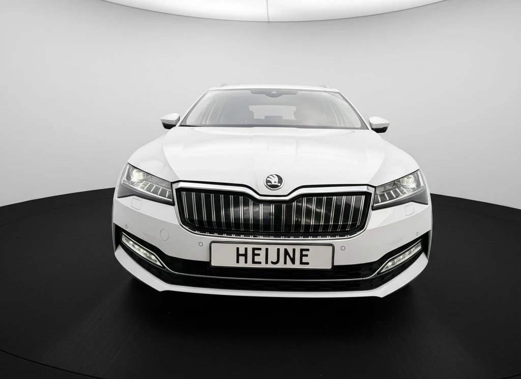 Škoda Superb – foto 31