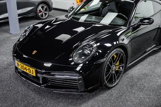 Porsche 911 – thumbnail 3